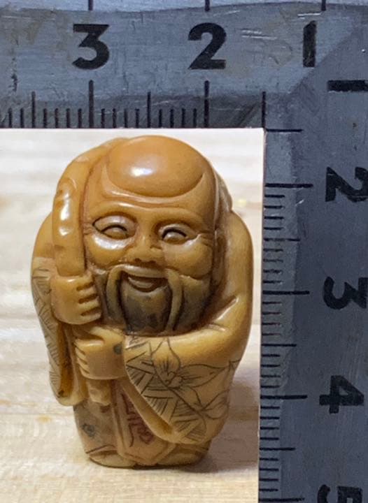 根付骨董 置物 縁起物  レトロ アンティーク　美術品