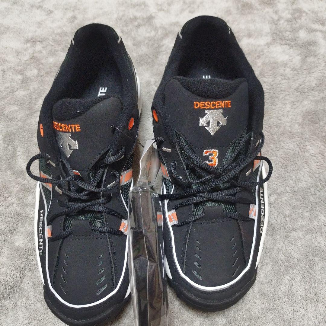 DESCENTE トレーニングシューズ ブラック/オレンジ