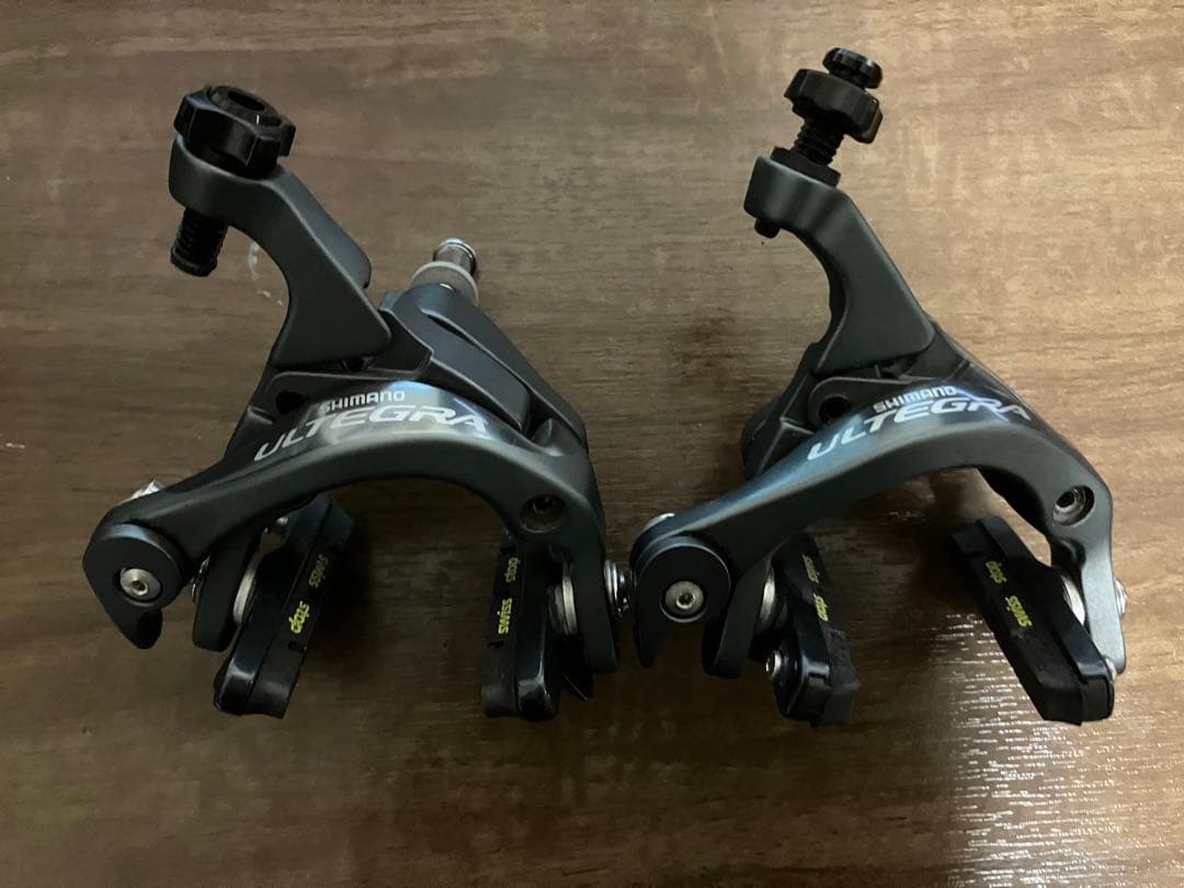 シマノ　アルテグラ 6800 ブレーキ　カーボンリム用シュー込