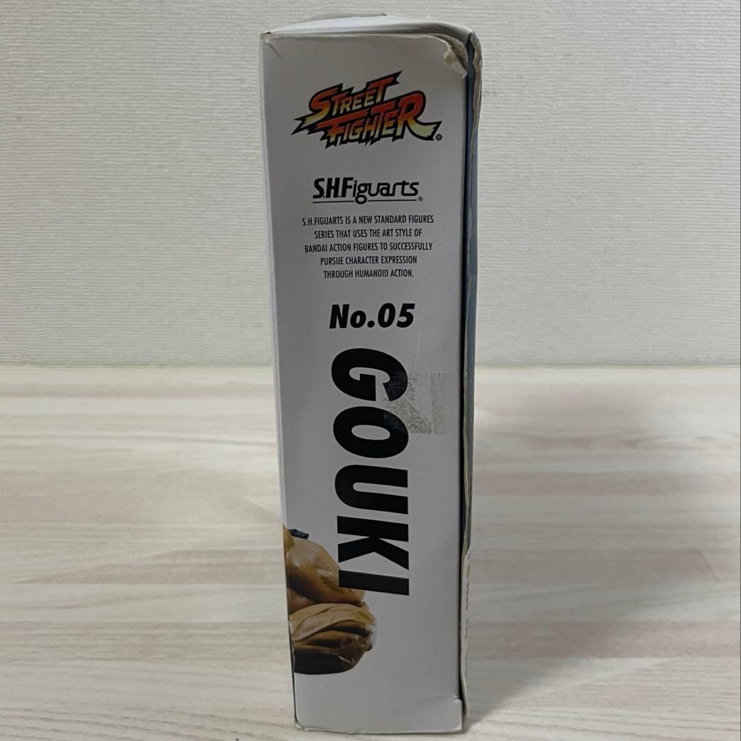 ストリートファイター フィギュアーツ 豪鬼