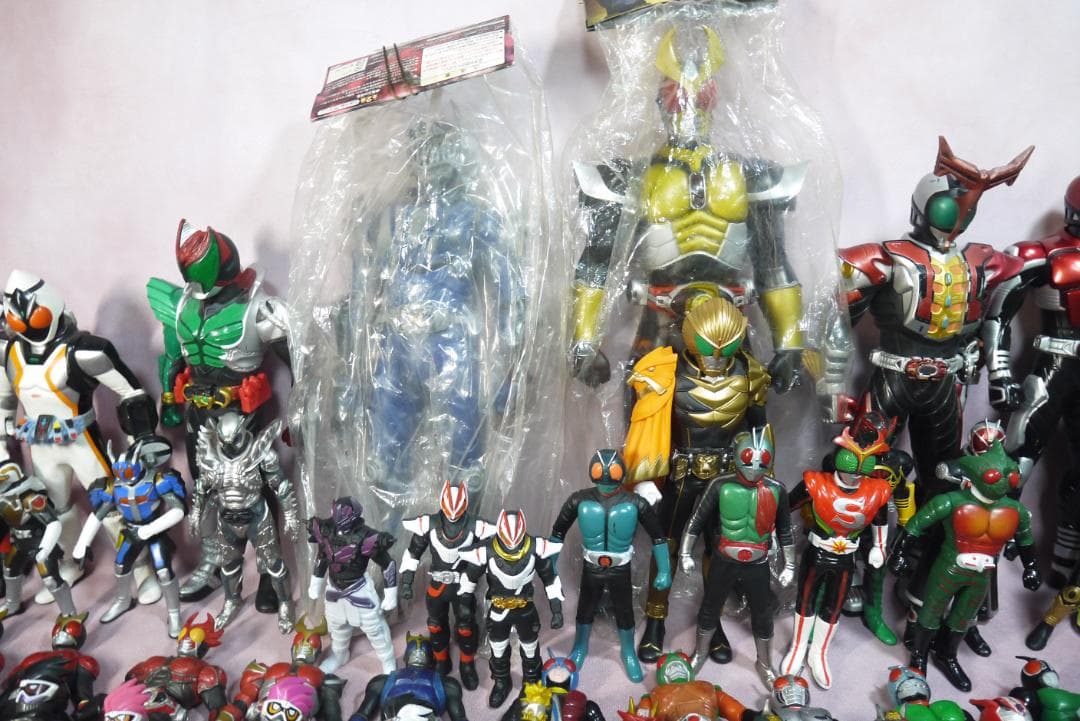 ライダーヒーローシリーズ　ビッグサイズソフビフィギュアなど　112体セット