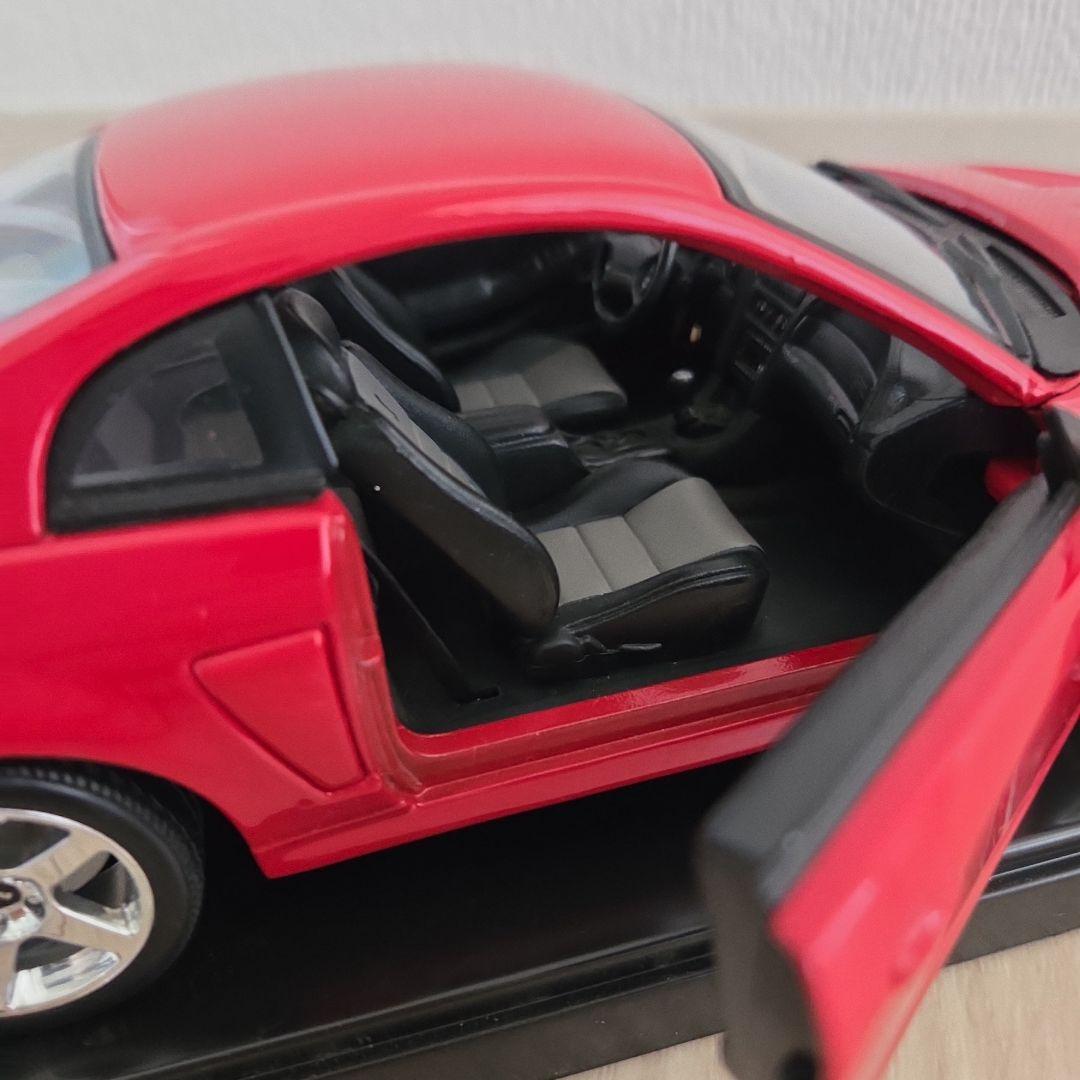 1/18 マスタング レッド ミニカー