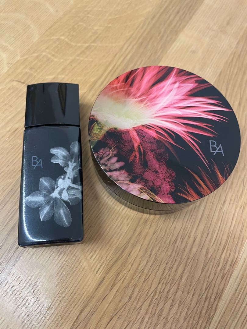 ポーラ　BA フィニッシングパウダー(ピンクガーベラ)&デイセラムリキッド