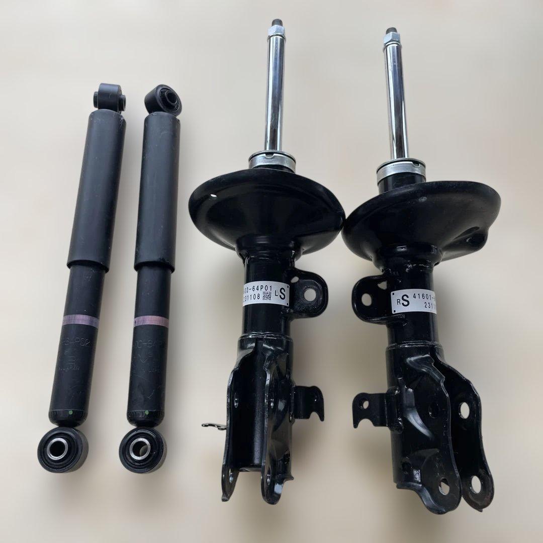 エブリィショック純正部品da17.v４本