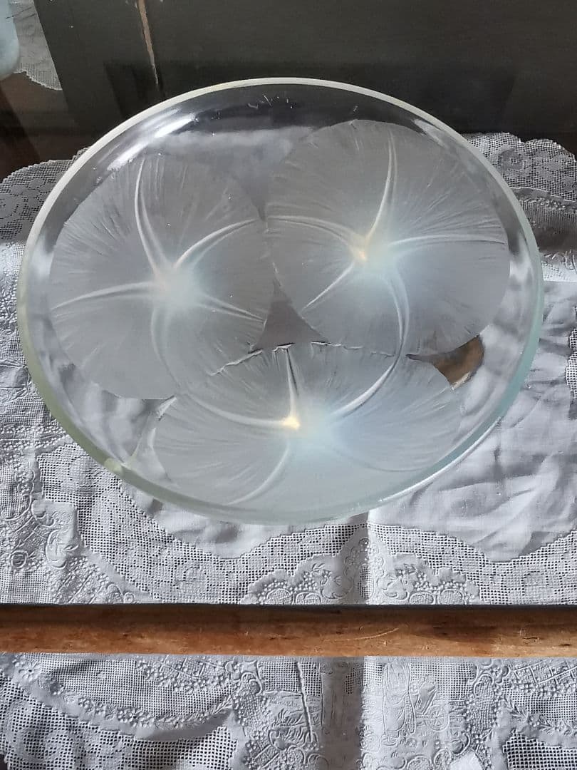 アンティーク ラリック Volubilis 朝顔水鉢 オパルセントガラスボウル