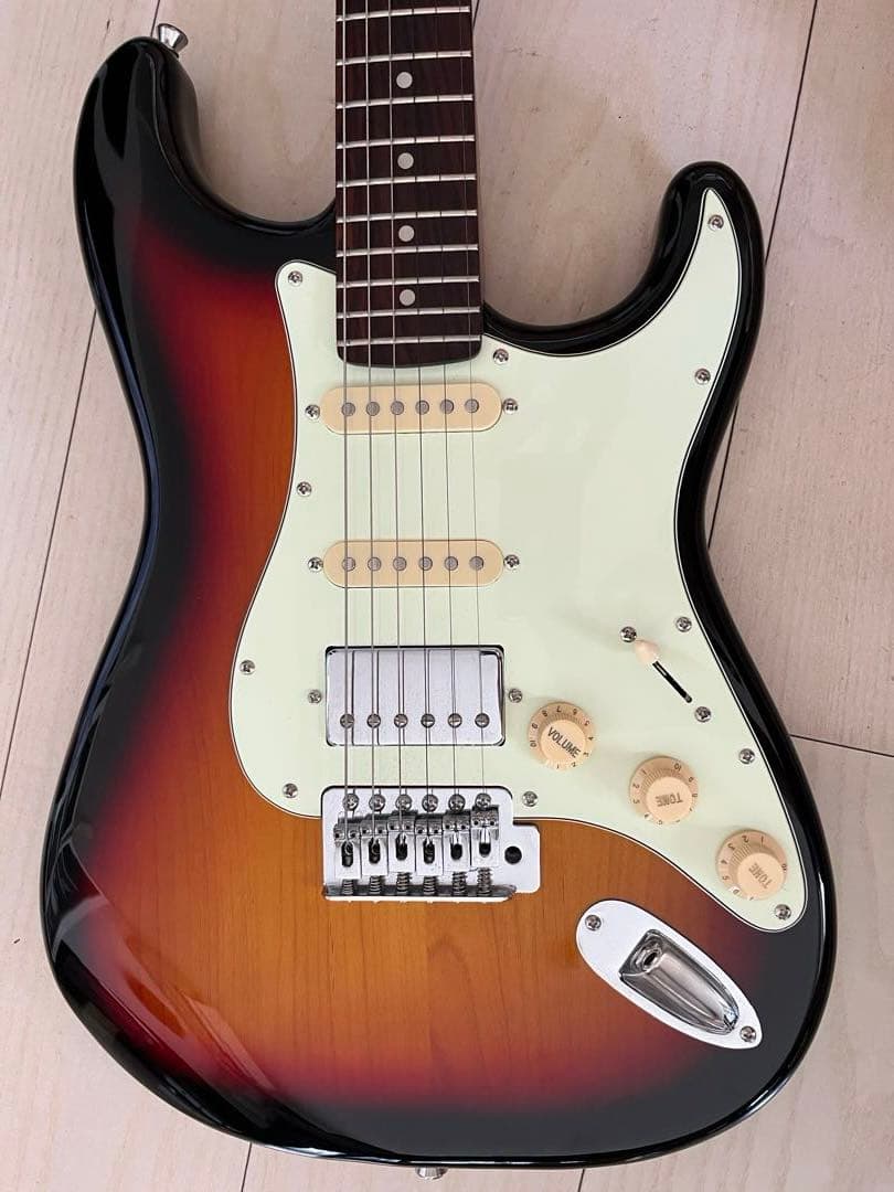 Bachus BST-2-RSM/R 3TSエレキギター サンバースト