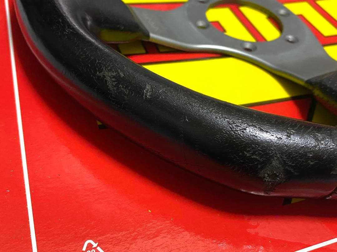 MOMO RACE ステアリング 32Φ 小径　即決大歓迎　即納◎