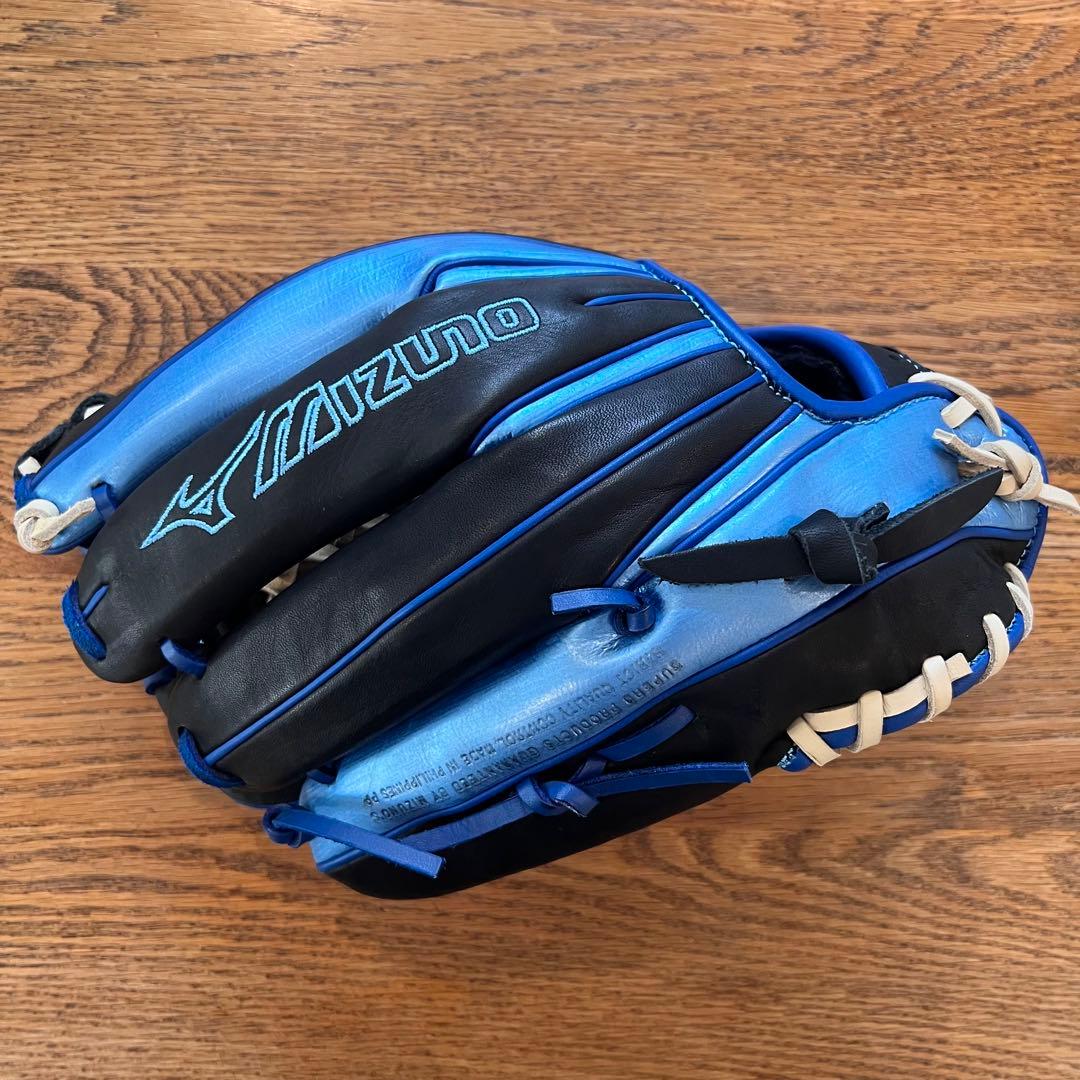 【未使用】Mizuno 軟式用グローブ 青/黒 収納袋付き