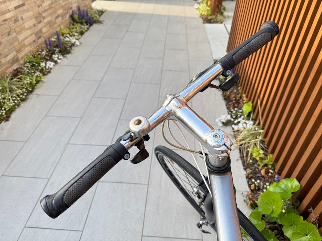 GIANT クロスバイクEscape R3