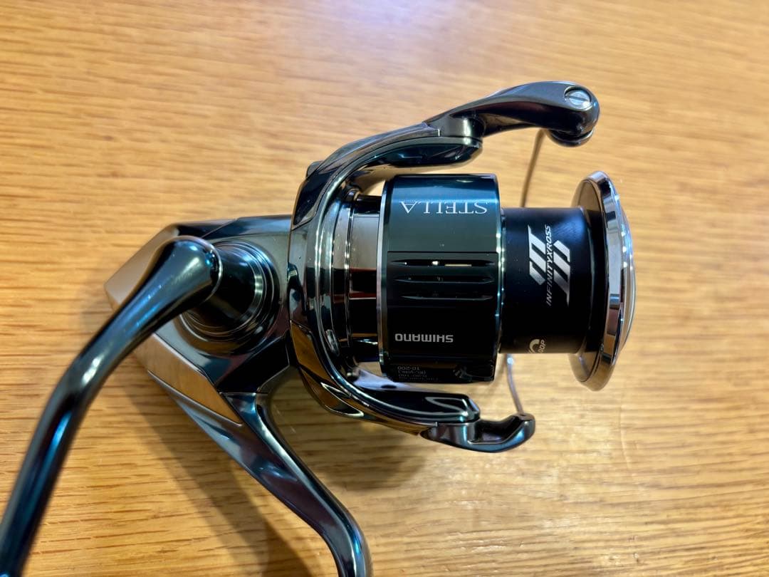 【送料無料】【美品】スピニングリール！シマノ！22 ステラ 4000XG！