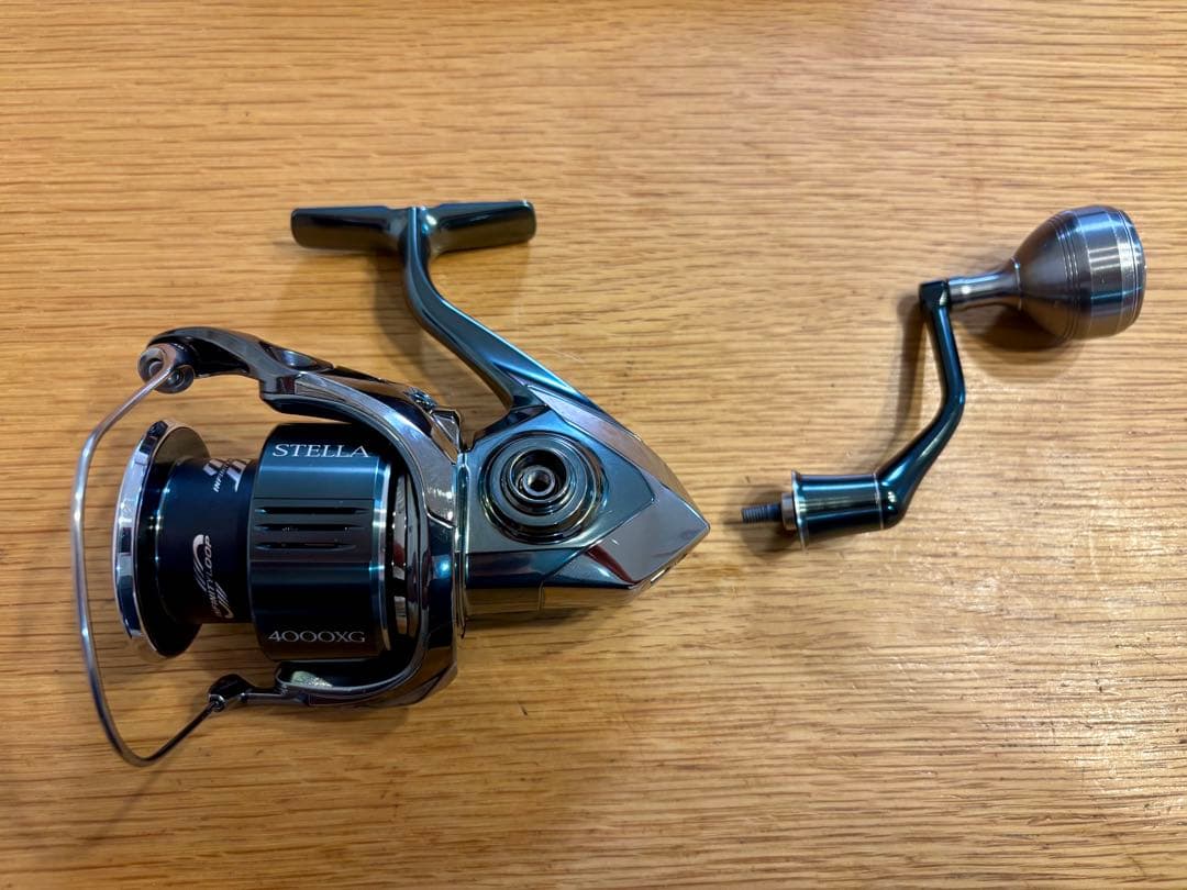 【送料無料】【美品】スピニングリール！シマノ！22 ステラ 4000XG！