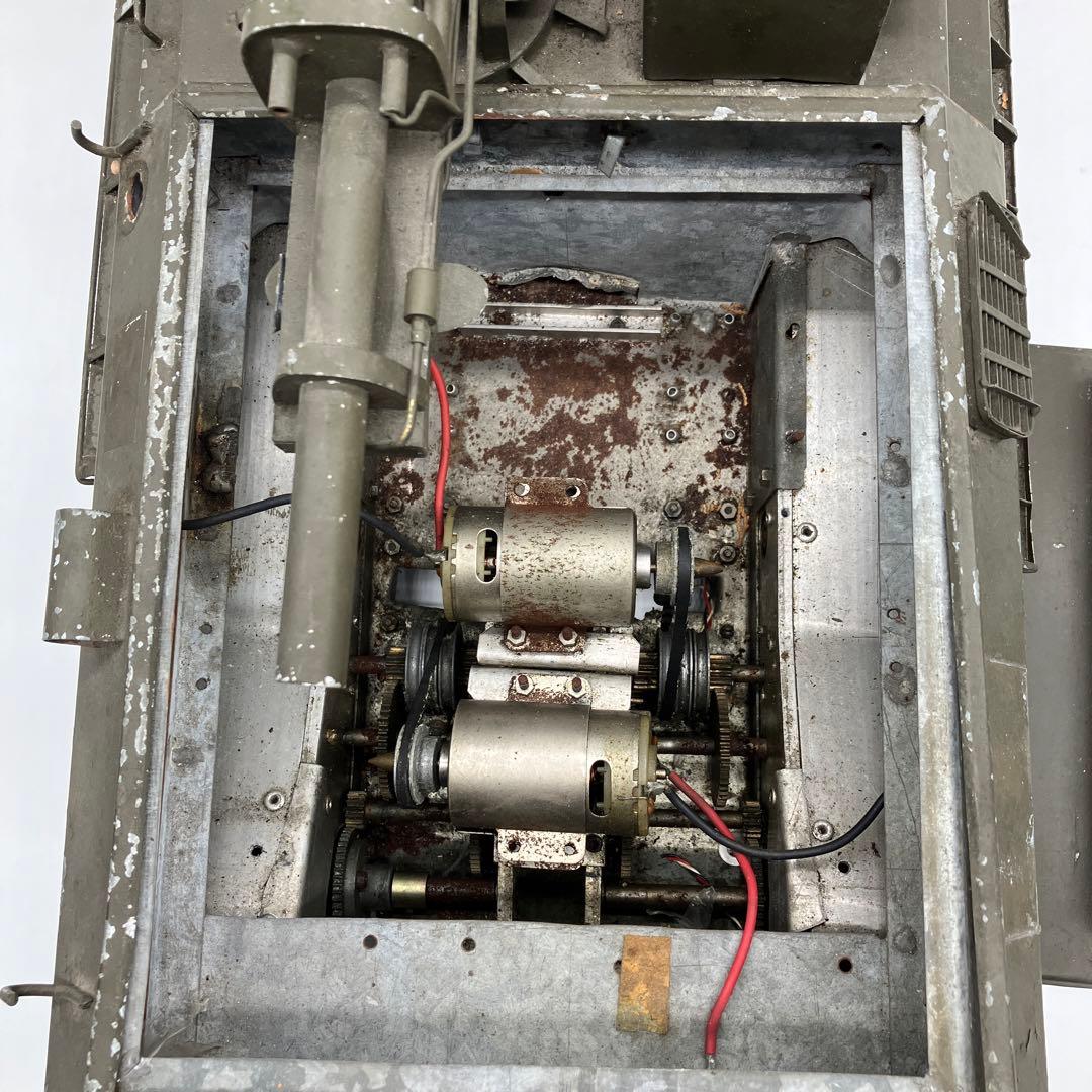 鉄製　キャタピラ　戦車　全長…約59㎝　三ツ星商店