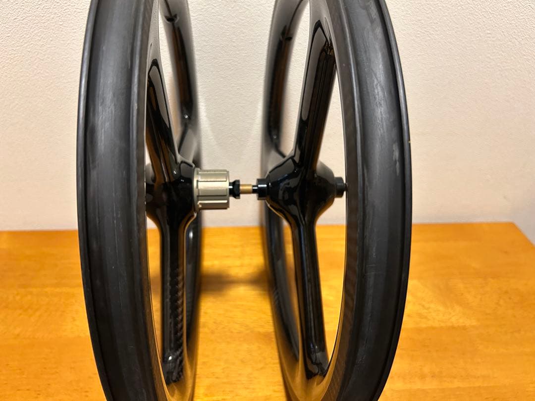 C*7様 ブロンプトン用カーボンホイール 外装7速対応 T800 74-112ミ