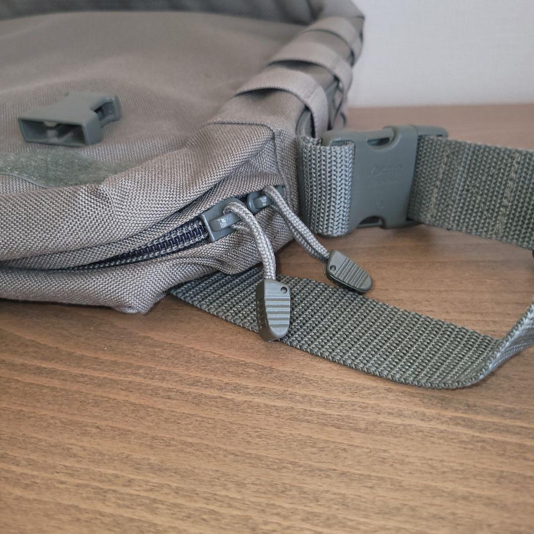 BLACKHAWK Utility ショルダーバッグ US Military