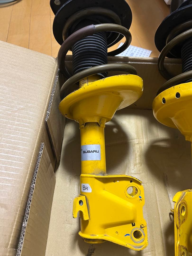 レヴォーグ2019年式vmg取り外しテインダウンサス取付済みサスペンション一式