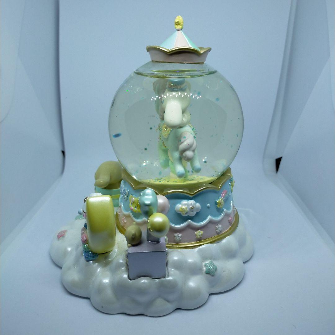 Lシナモロール 光るスノーグローブ スノードーム 2021