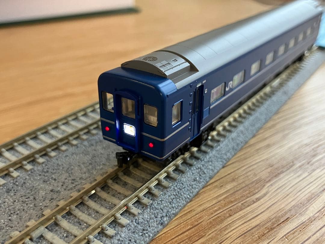 KATO 24系/14系寝台特急「さくら・はやぶさ/富士」+牽引車（EF66）