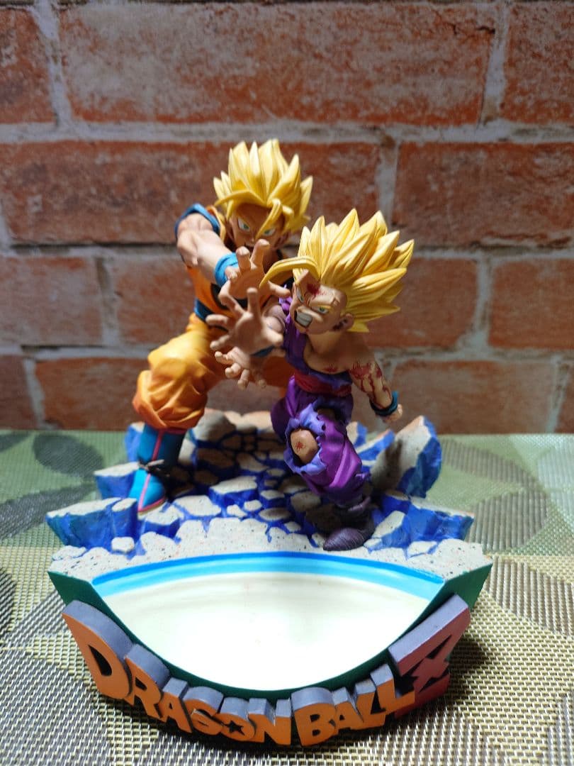 ドラゴンボールZ フィギュア 孫悟空 孫悟飯