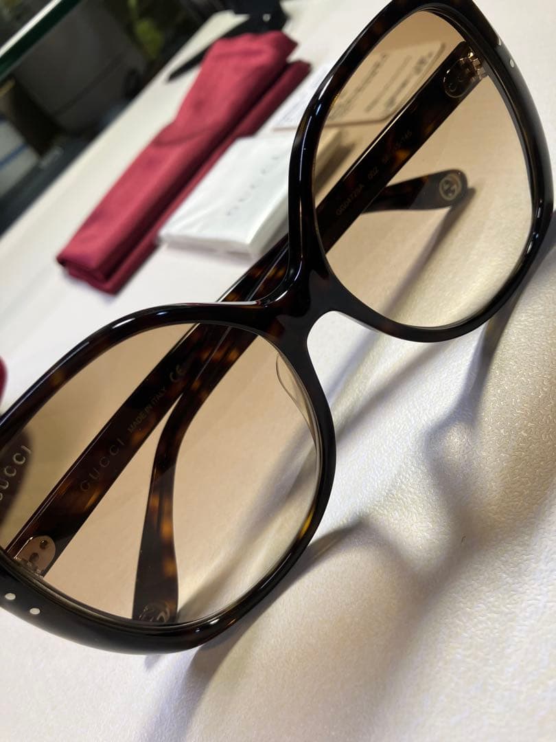 GUCCI グッチ GG0472SA ロゴ サングラス 未使用に近い✨