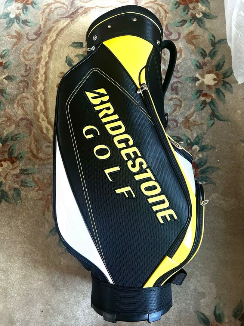 新品 BRIDGESTONE 軽量ゴルフバッグ 9型 2.8キロ黒/黄/白