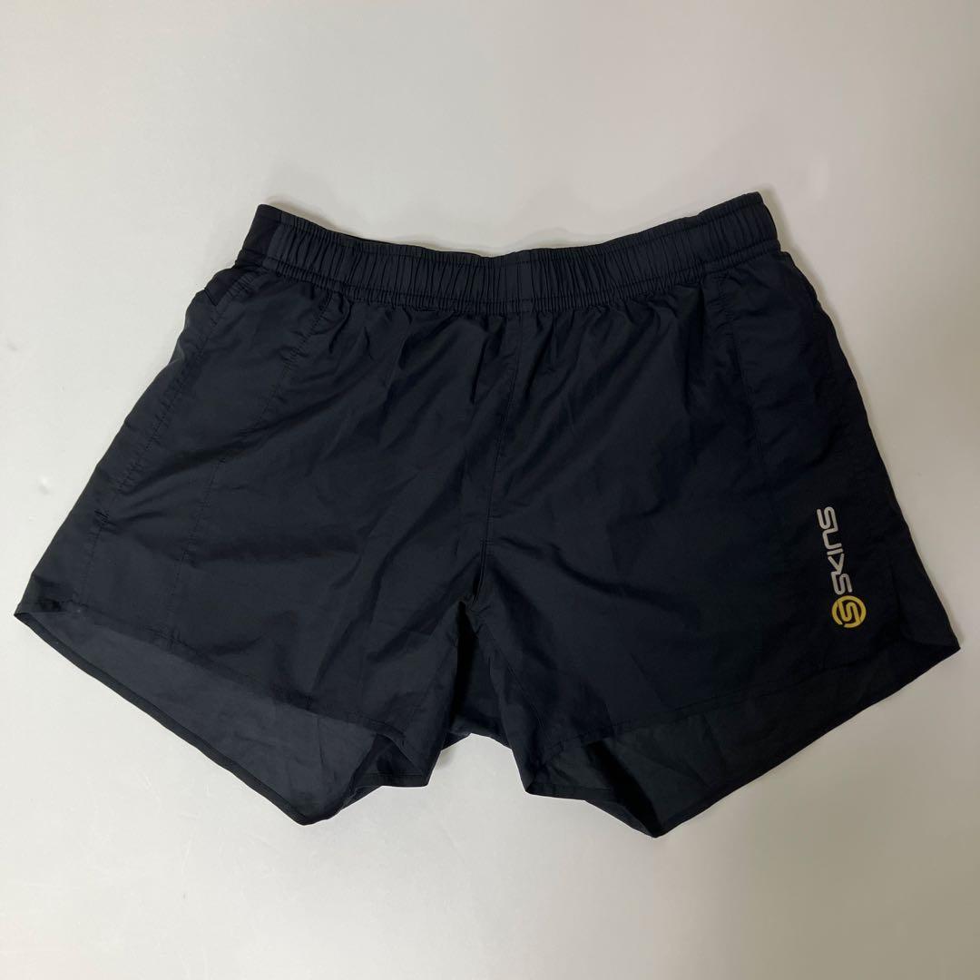 SKINS　7点　フルセット　デサント　スポーツウェア　スキンズ