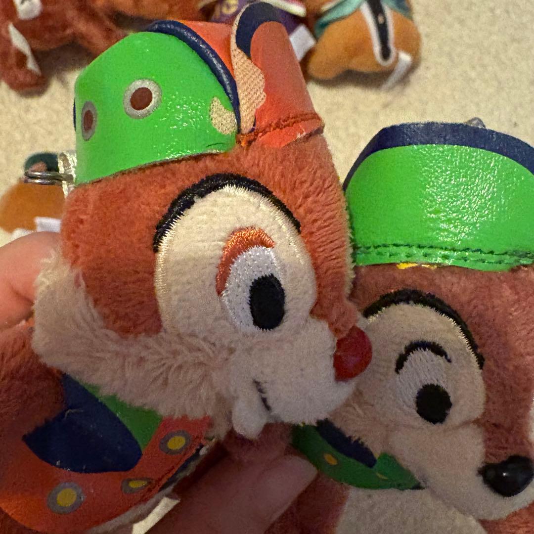 チップとデールまとめ売り ぬいぐるみバッジ ぬいぐるみストラップ等 37個