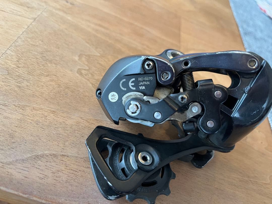 SHIMANO ULTEGRA リアディレイラー Di2 RD6870