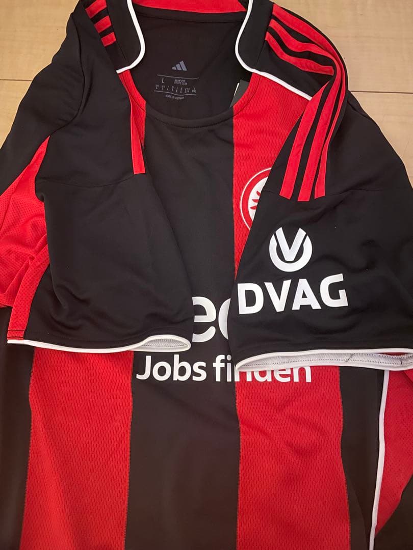 アディダスサッカーユニフォームブンデスリーガアイントラハト・フランクフルトホーム