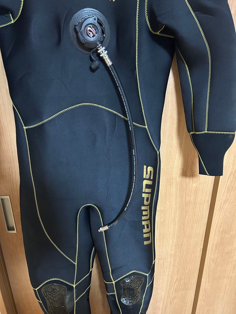 WorldDive ワールドダイブ サップマン SUPMANドライスーツ試着のみ