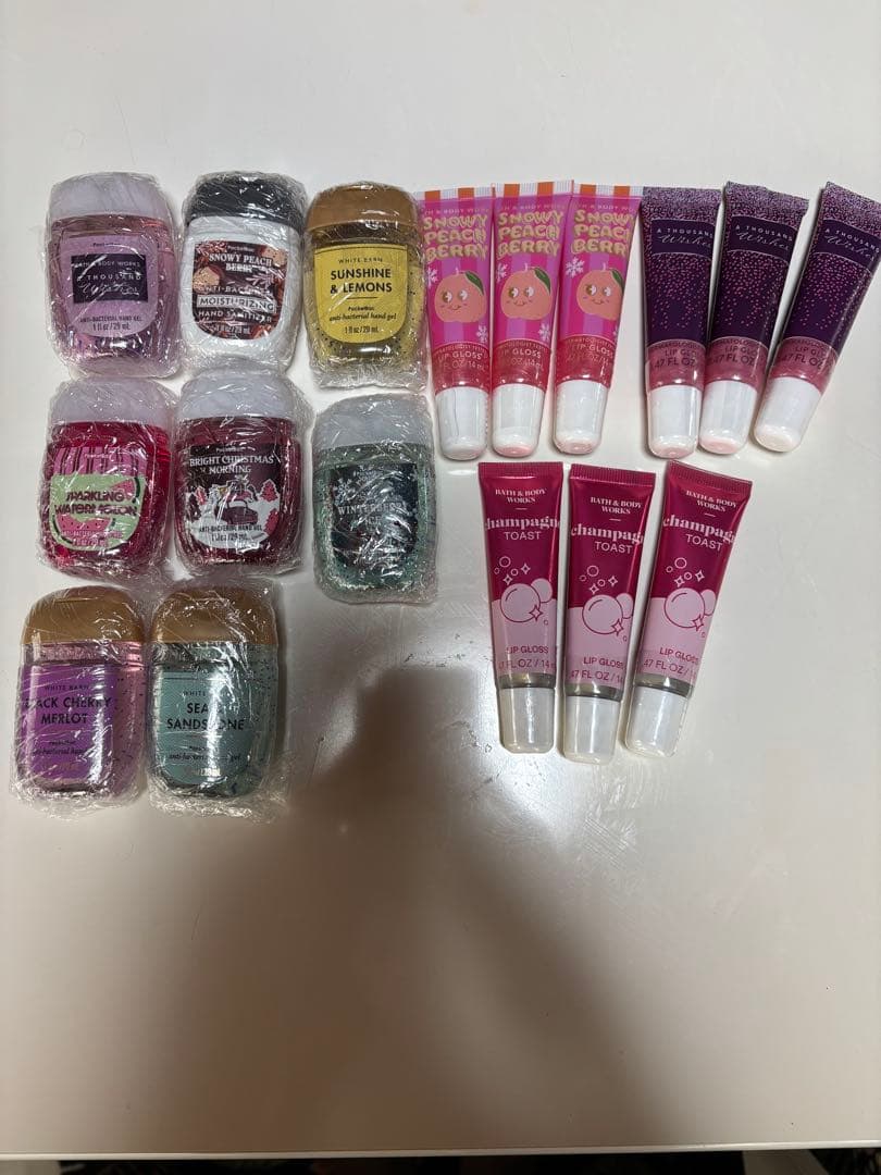 バスアンドボディーワークス 、ハンドサニタイザー、リップグロスセット