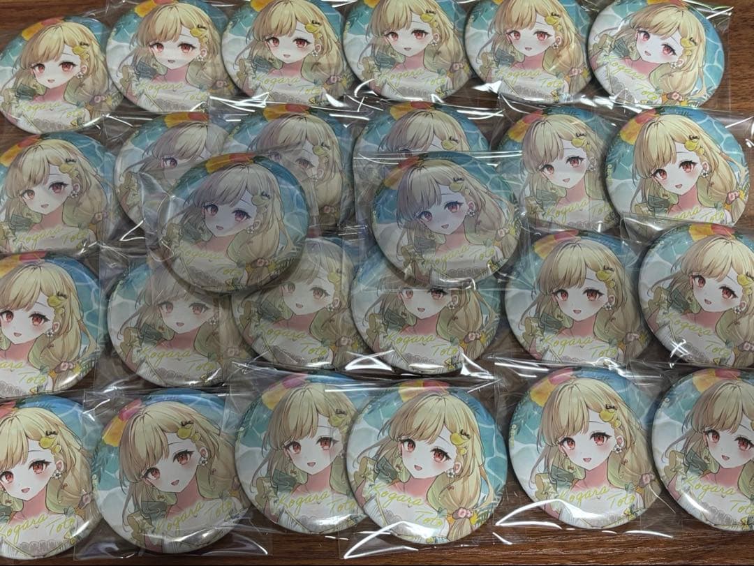 ぶいすぽ 小雀とと 缶バッジ サマービーチ