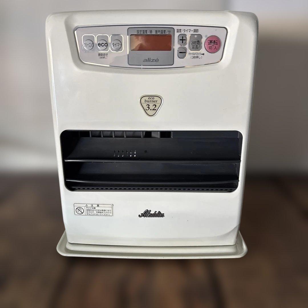 Aladdin AKF-P32AN(W) 石油ファンヒーター　2011年製