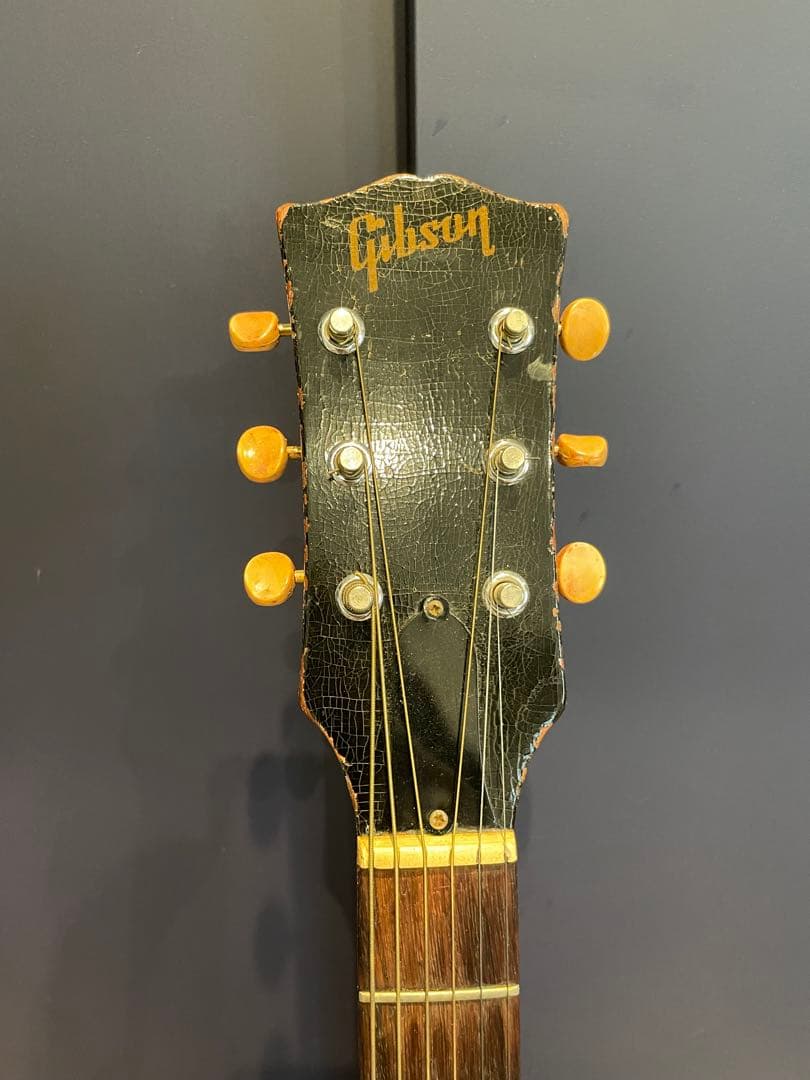 Gibson アコースティックギター ハードケース付き　b-25 1967年製