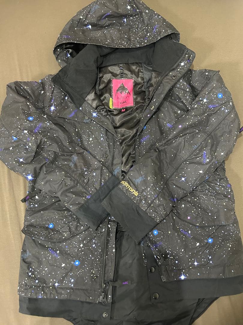 【お値下げ★レア出品】BURTON Xgirl スノボウェア ギャラクシー
