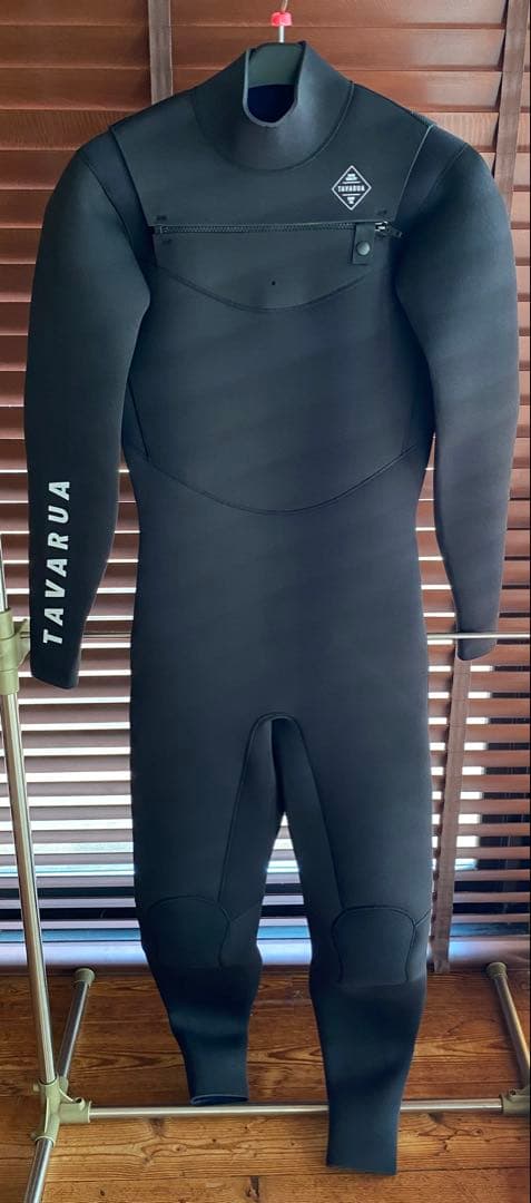 新品未使用 TAVARUA タバルア　フルスーツ　3x2㎜