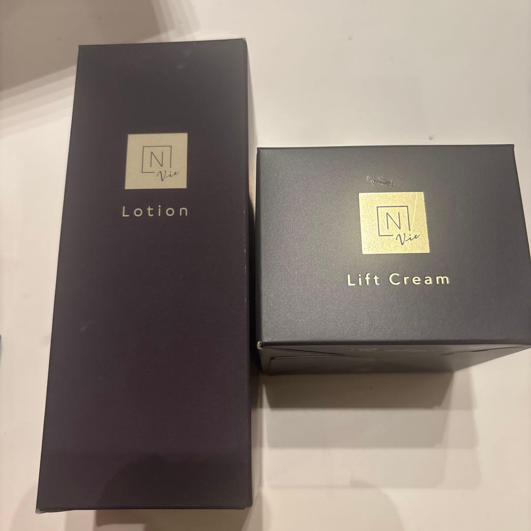 N organic Vie ローション＆リフトクリーム