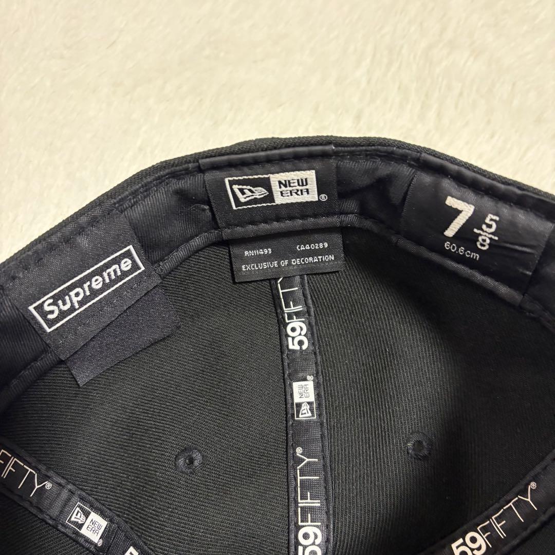 Supreme × NEW ERA ボックスロゴ 6パネルcap 黒 7と5/8