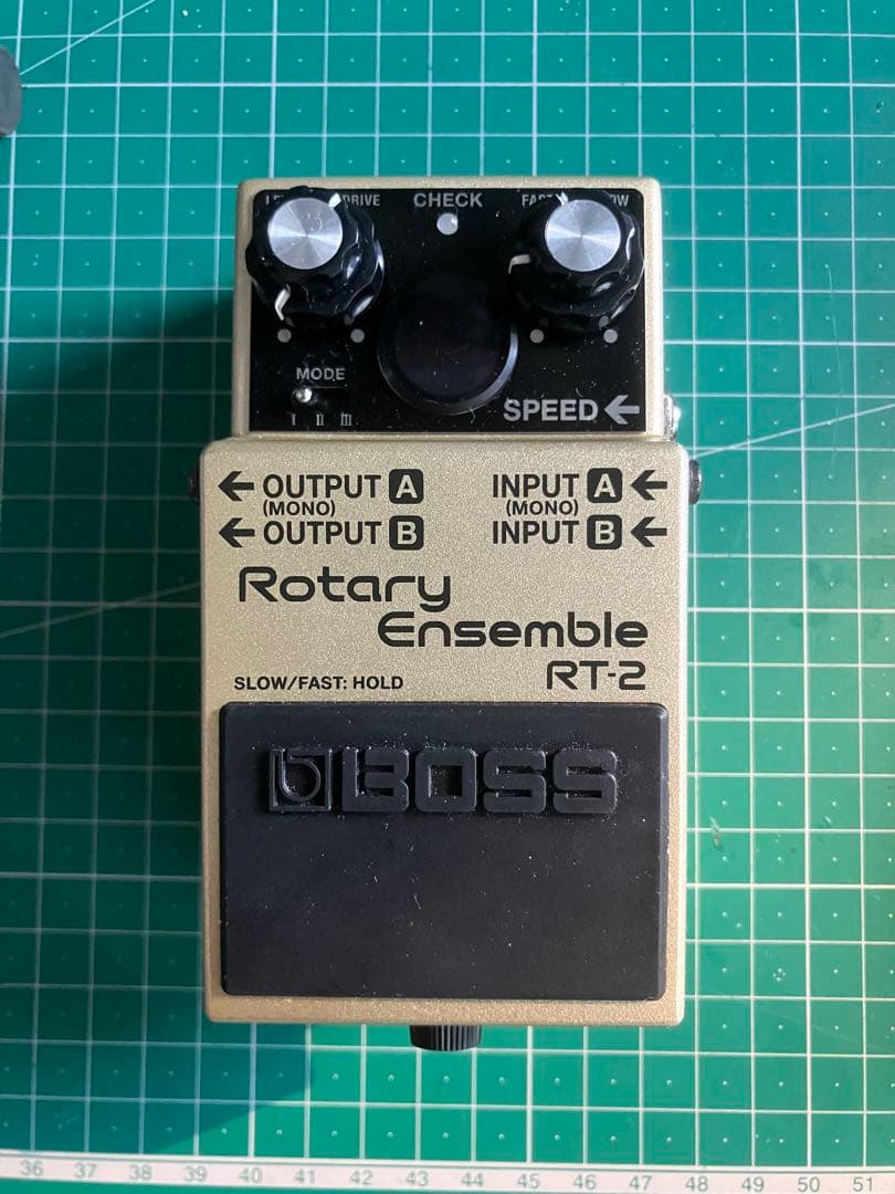 BOSS Rotary Ensemble RT-2 ギターエフェクター