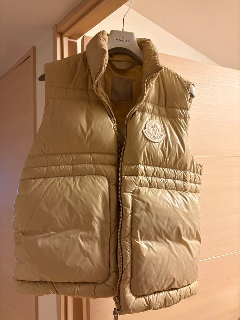 S*I様 Moncler themin gilet メンズ　2