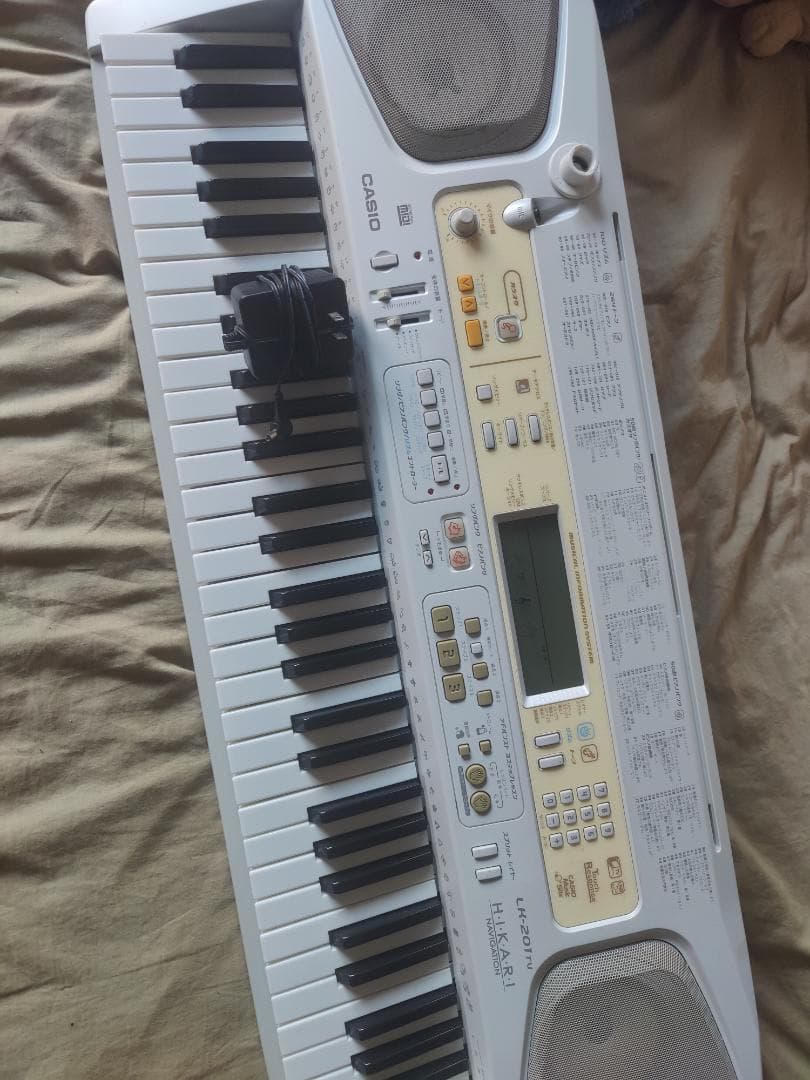 CASIO LK-201 TV鍵電子キーボード