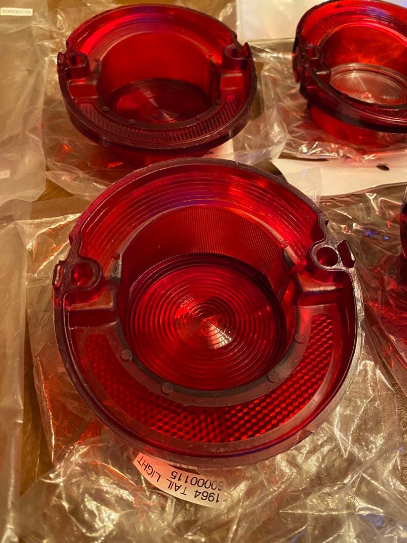 64インパラ　テールレンズ　ローライダー