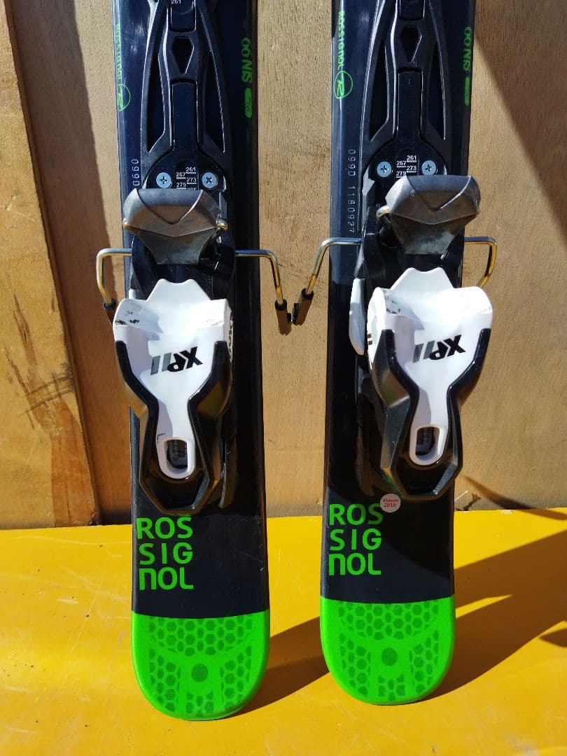 xt23　ROSSIGNOL　ロシニョール　SIN99 ショートスキー　黒