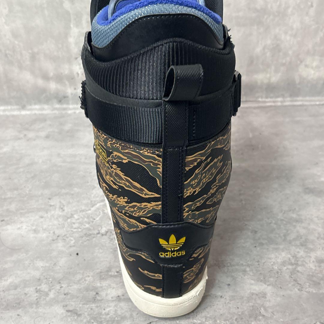 【未使用級】アディダス SUPERSTAR ADV スノーボードブーツ 28