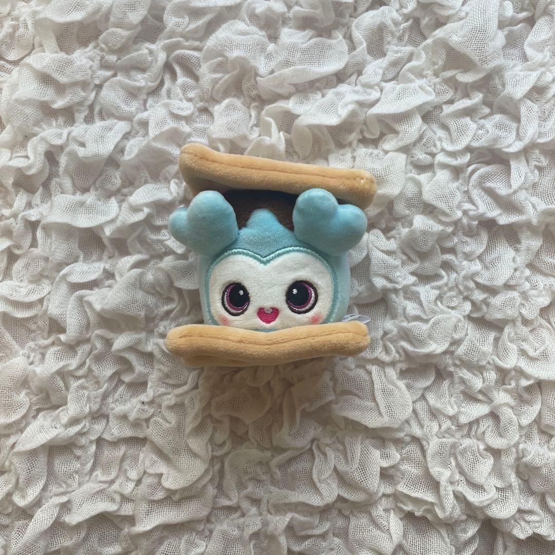 スモア風 バックチャーム twice ナヨン キーホルダー ぬいぐるみ ナブリー