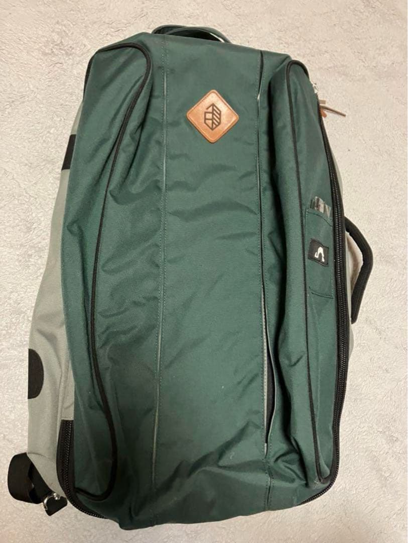 ジョーンズ　Jones バッグ　リュック機能