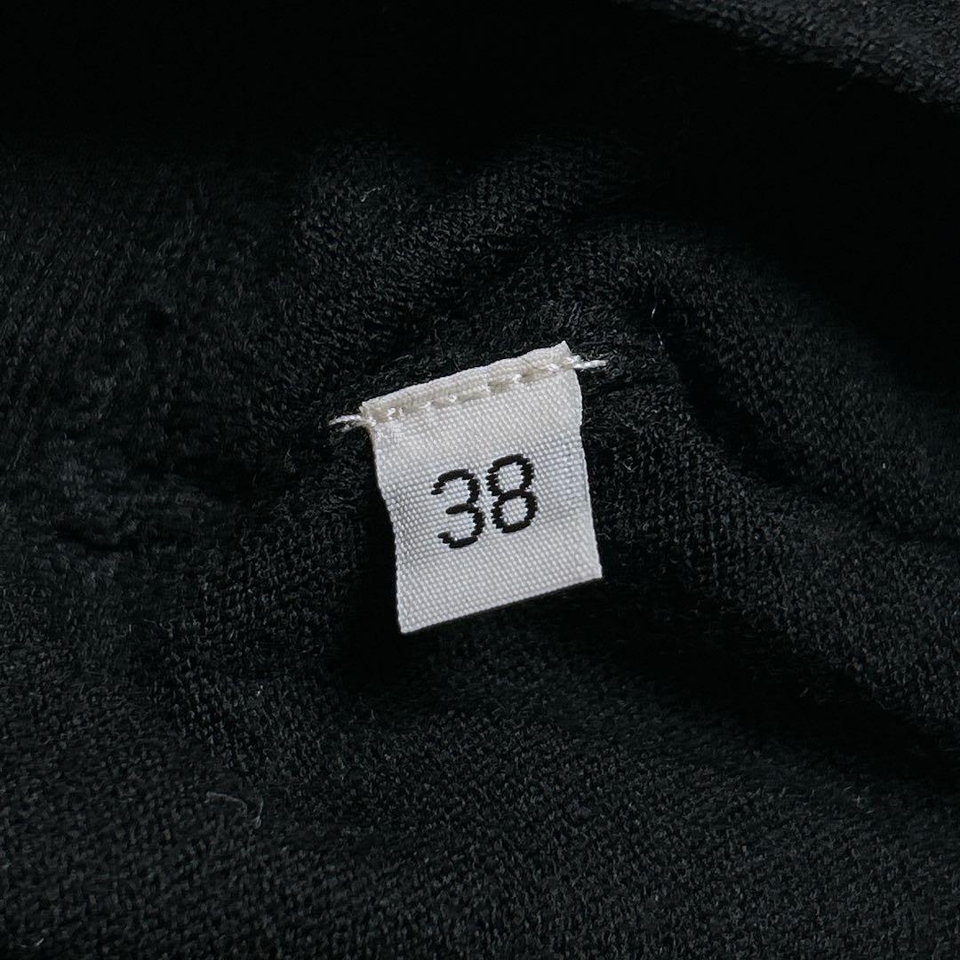 美品/N˚21　ビジューリップモチーフカーディガン　羽織り　ウール　ブラック