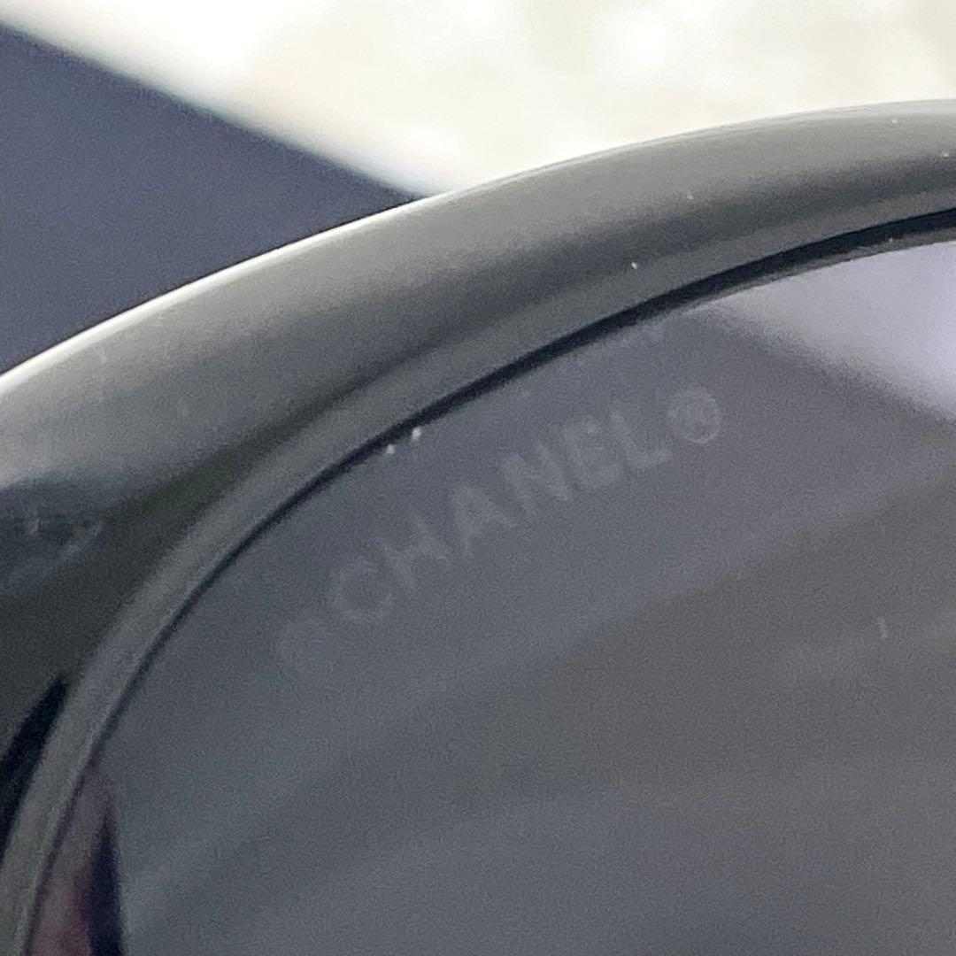 シャネル　CHANEL サングラス　カメリア　モチーフ　ブラック　黒