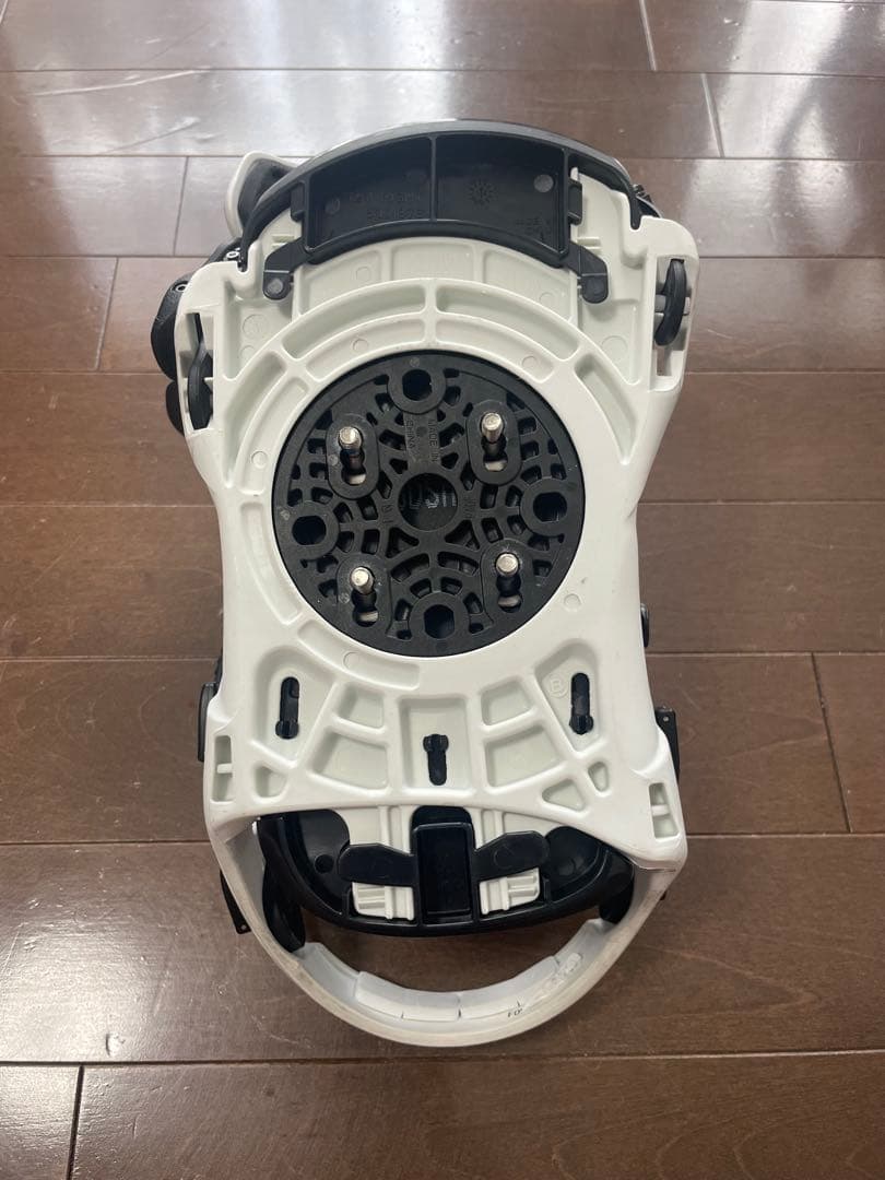 19-20 FLUX DS ビンディング ホワイト/ブラック　Mサイズ