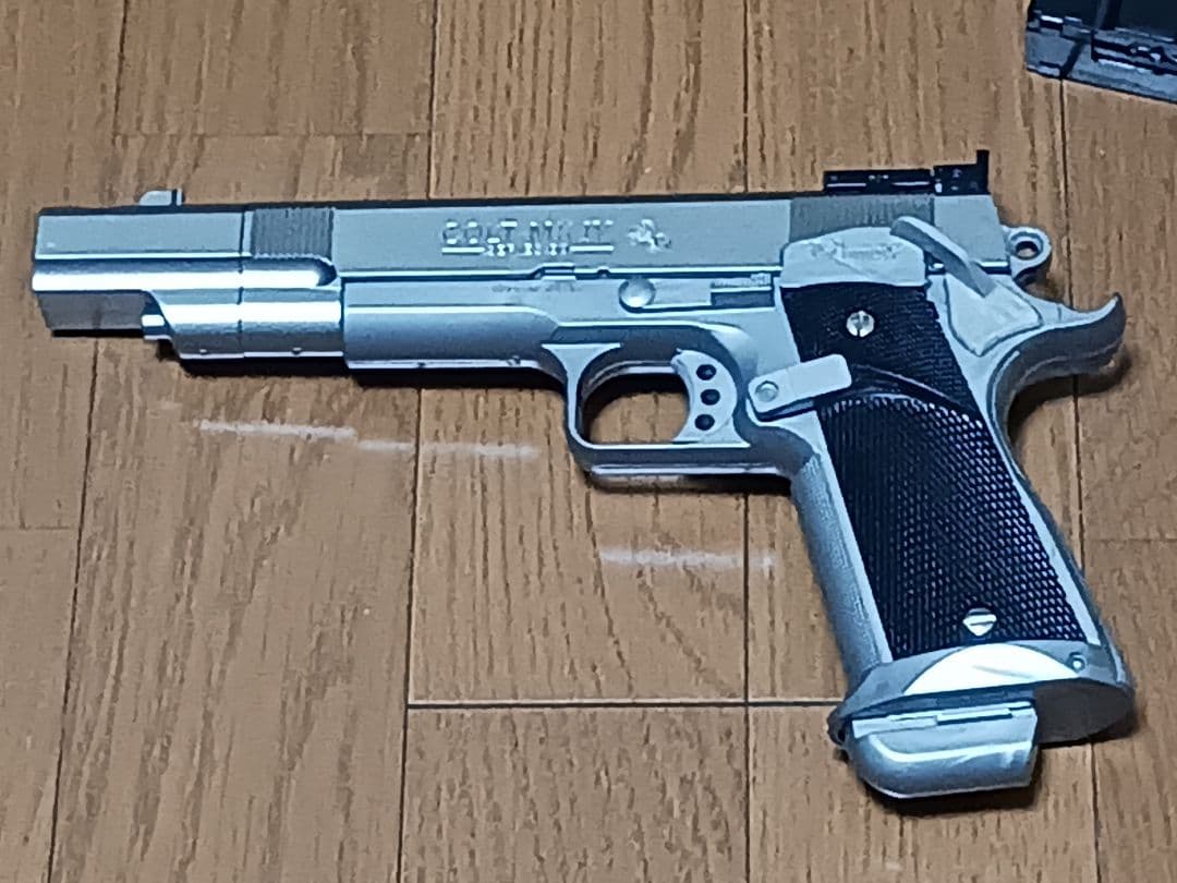 ・10禁電動ガンM4 　カスタム品 ・センチメーターマスター　33%値下げ