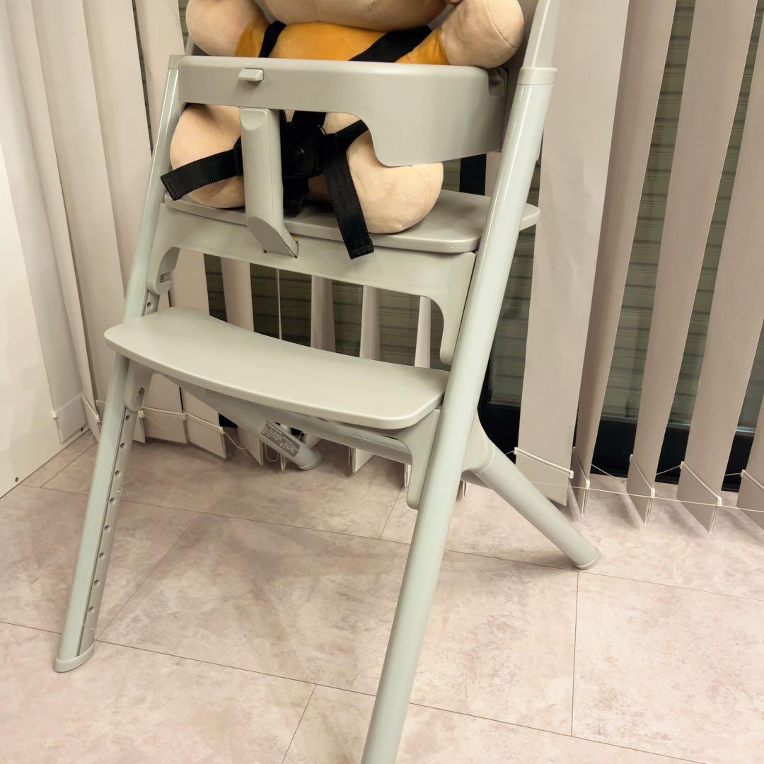 NOVUS ノウス　ベビーチェア　グレー